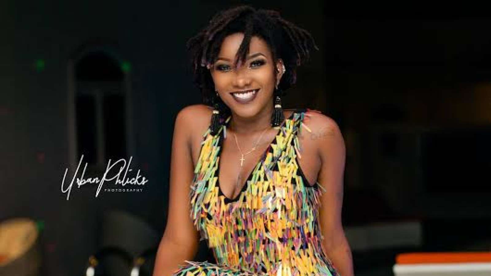 2018 Vgma Ebony Makes History As First Female Act To Win ‘artiste Of The Year Kasapa1025fm 