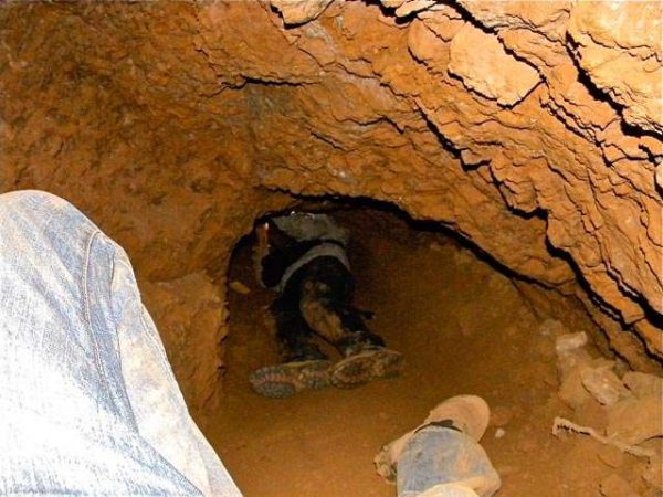 E/R: Illegal miner trapped dead in mining pit — Kasapa102.5FM